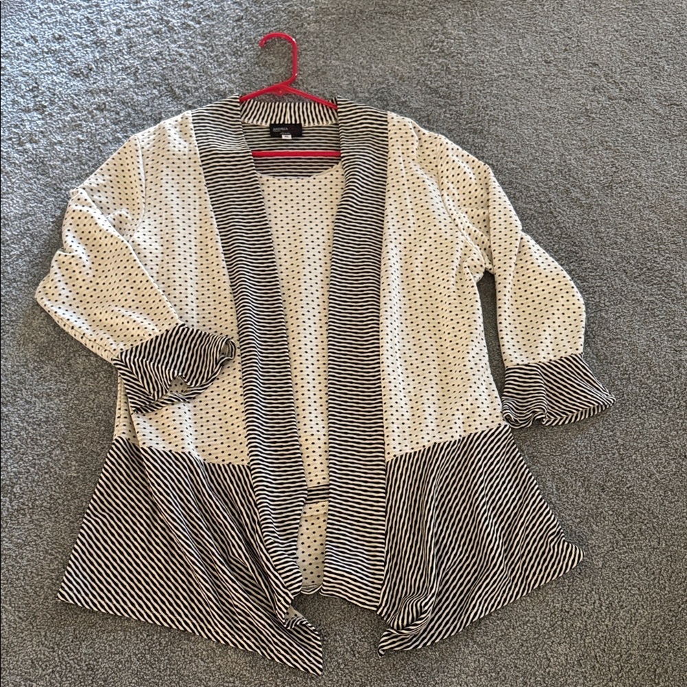 Elegant Black and White Women's Blouse